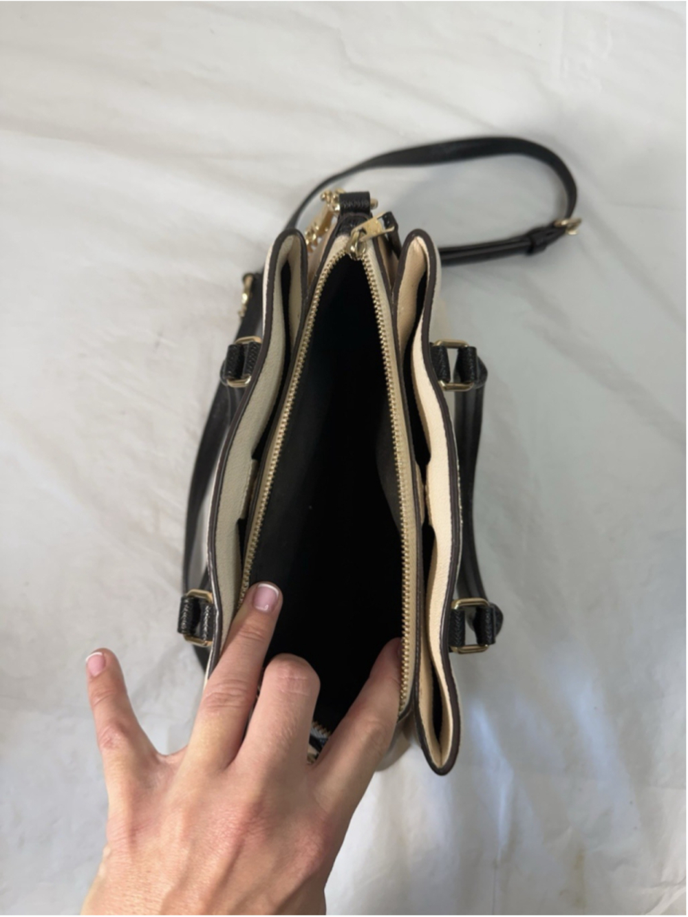 Coach mini SAGE CARRYALL IN COLORBLOCK F73712 Crossbody Hobo Bag - Picture 6 of 16